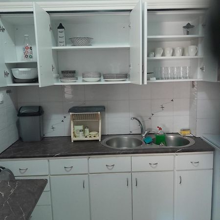 Teris123 Apartment Флорина Екстериор снимка